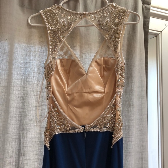 Blue and jeweled prom dress - Picture 3 of 7